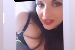 100